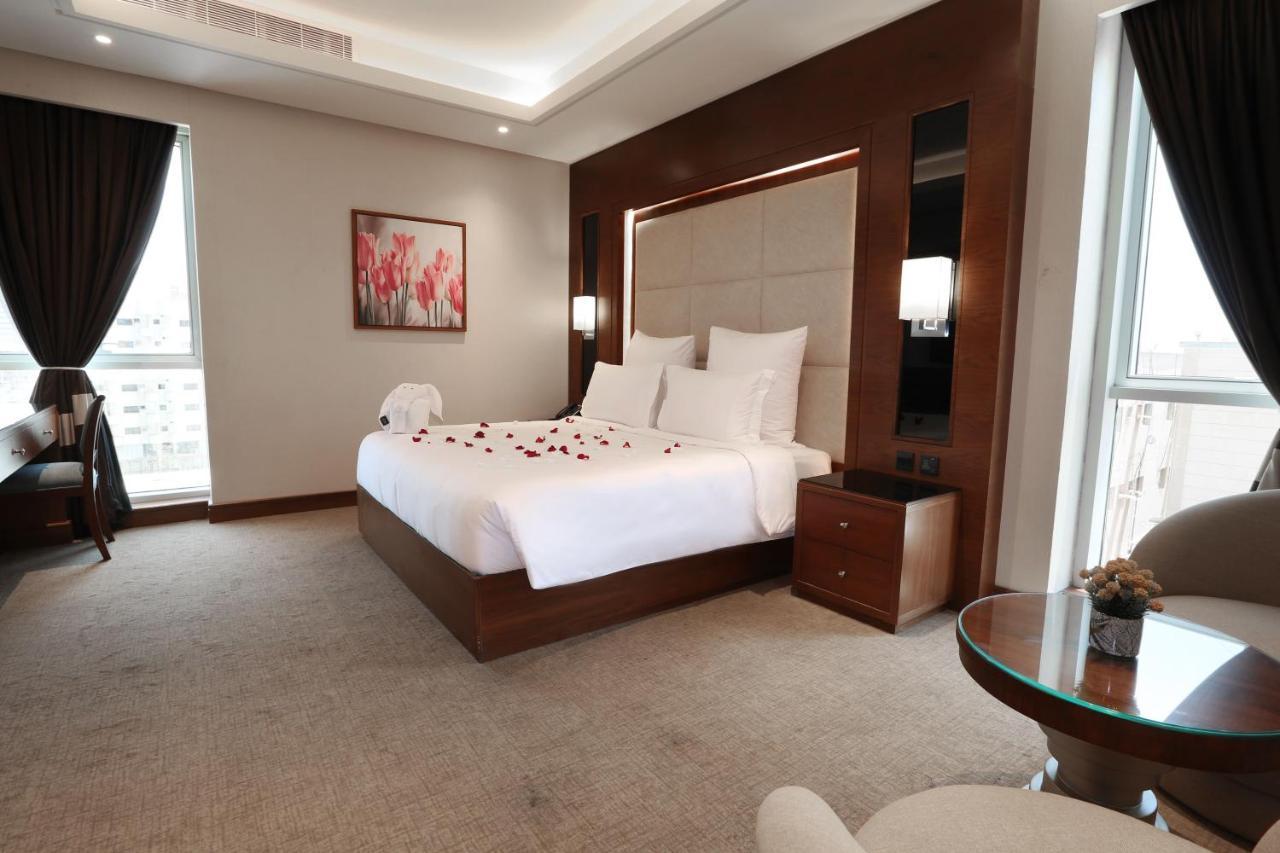ג'דה Weekend Hotel Sari מראה חיצוני תמונה